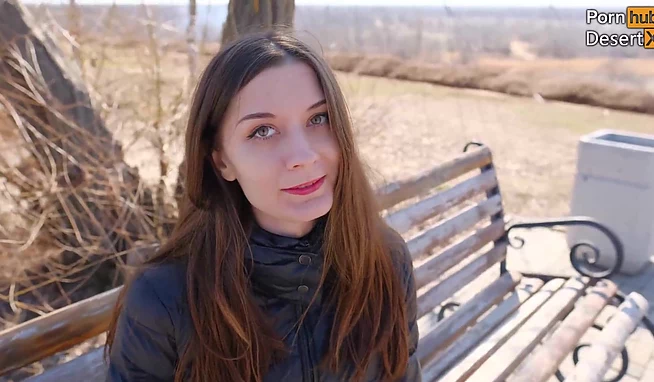А ты точно не маньяк, а пикапер? Тогда пошли в лес трахаться!